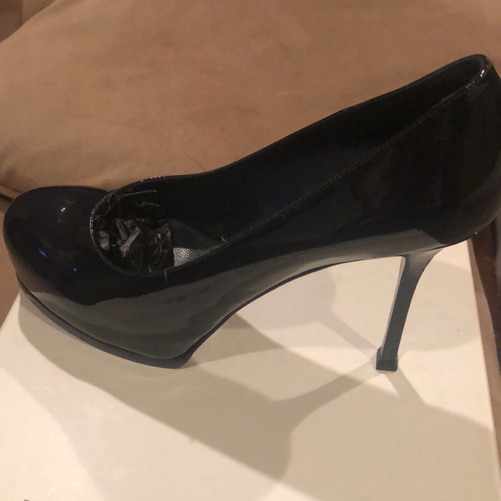 Ysl Tribute Navy patten 80 pump slightly worn.
